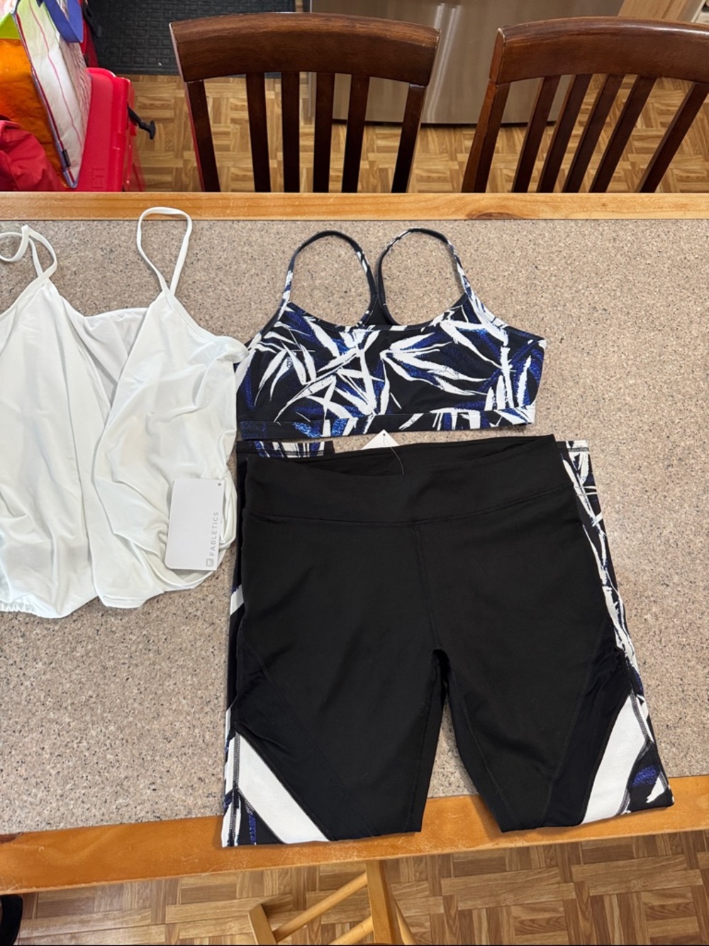 Fabletics Sports Bra With matching Leggings and White Top. XL